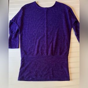 Large dark purple Preowned sweater women’s Egi California